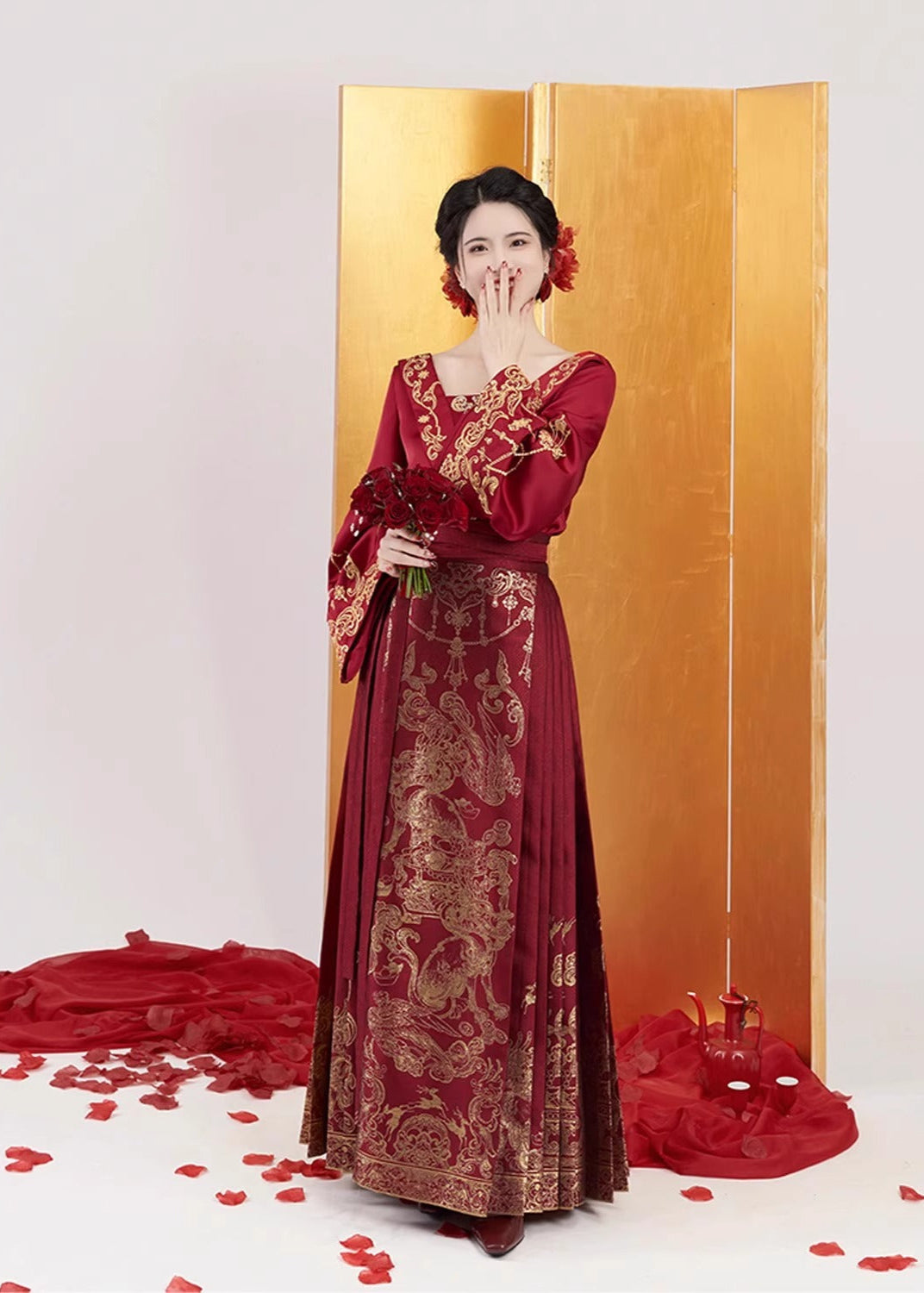 Pearl & Jade Union | Modern 3-Piece Wedding Set (珠联璧合)