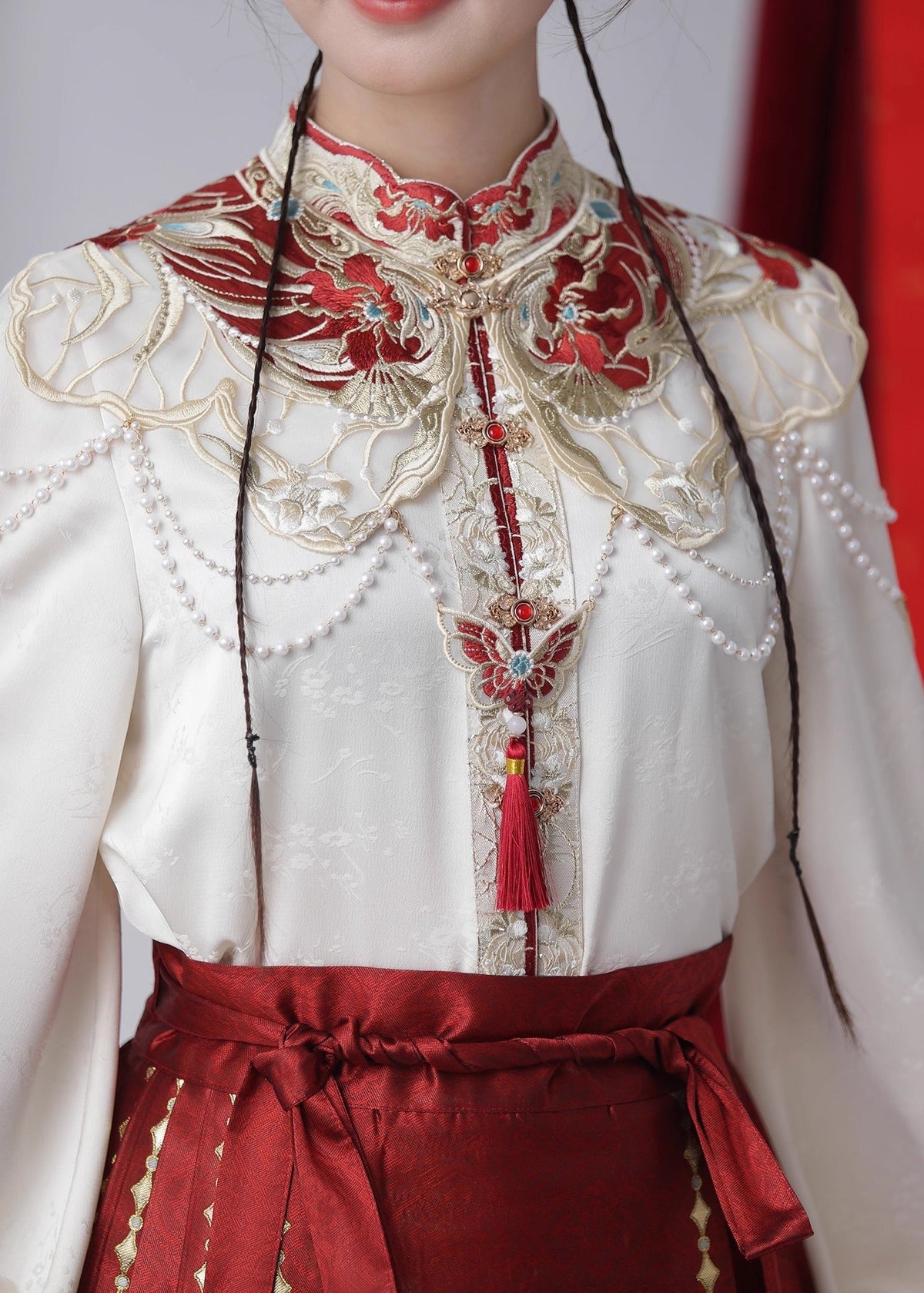 Flying Phoenix | 3- Piece Modern Wedding Dress (凤凰于飞)