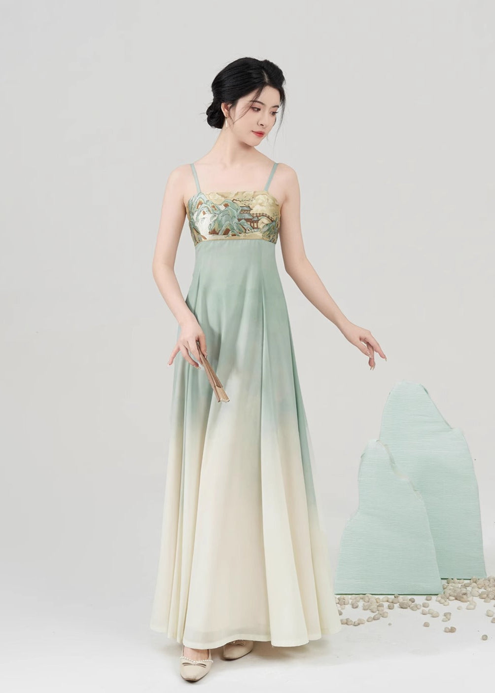 Mountain Journey | Modern 2-Piece Set (青山行)