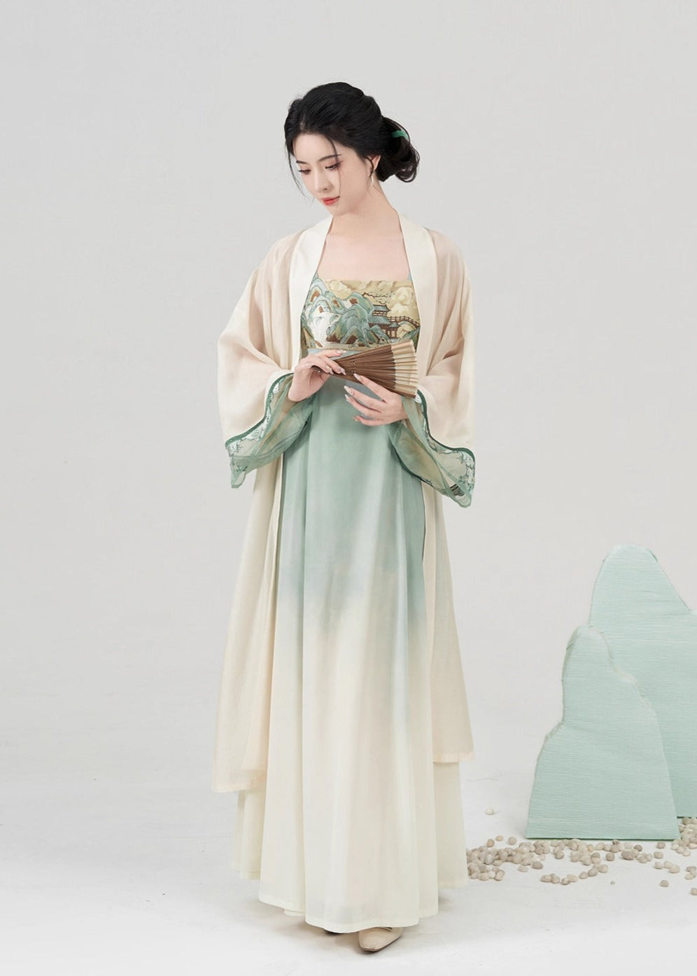 Mountain Journey | Modern 2-Piece Set (青山行)