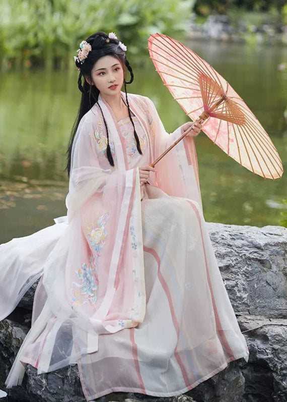 Aleteo floreciente | Hanfu bordado de 4 piezas más (蝶恋花海)