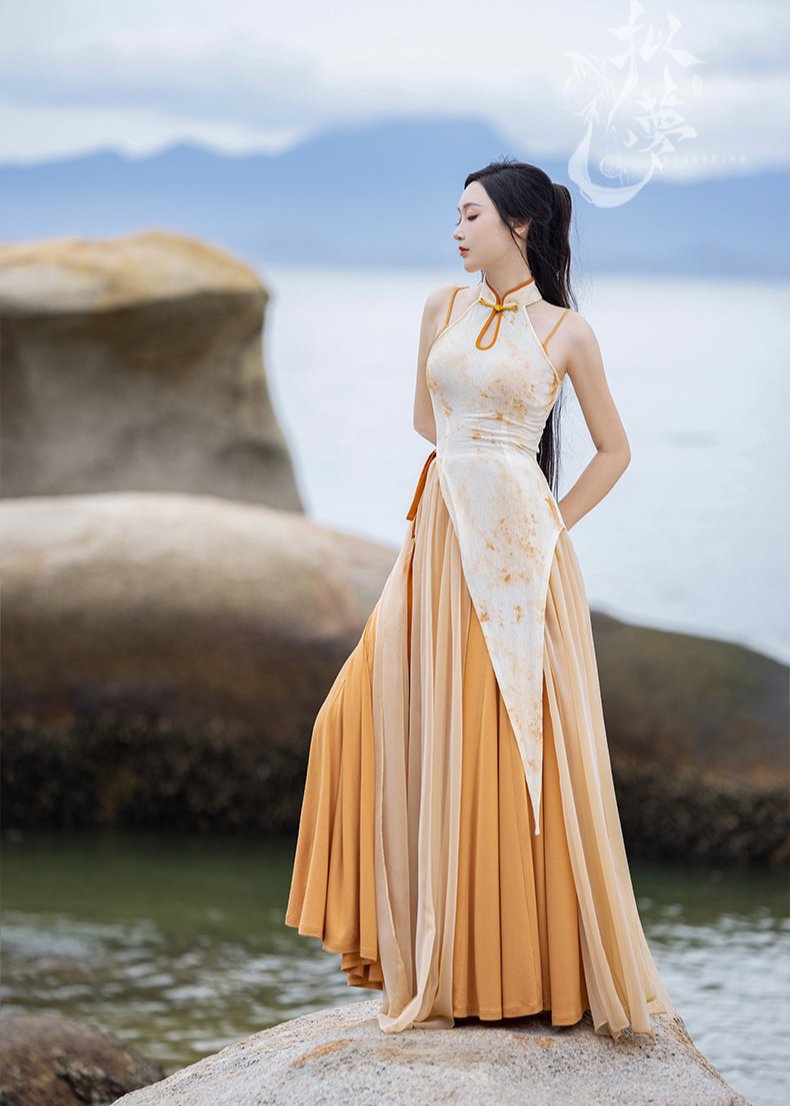 Embracing Light | Modern 4-Pieces Qipao Dress (扶光)