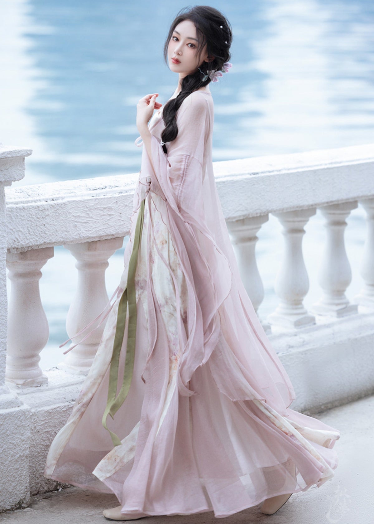 Encanto de ensueño | Hanfu de 3 piezas (如梦令)