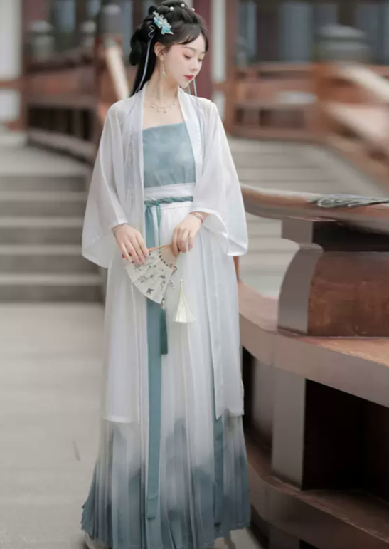 Azure Pigment | 4-Pieces Hanfu Set (青黛)