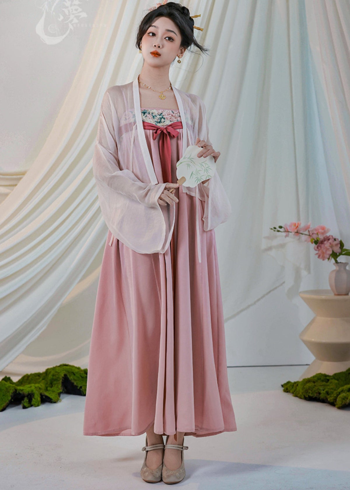 Spring Bloom | 2-Piece Hanfu (满春娇)