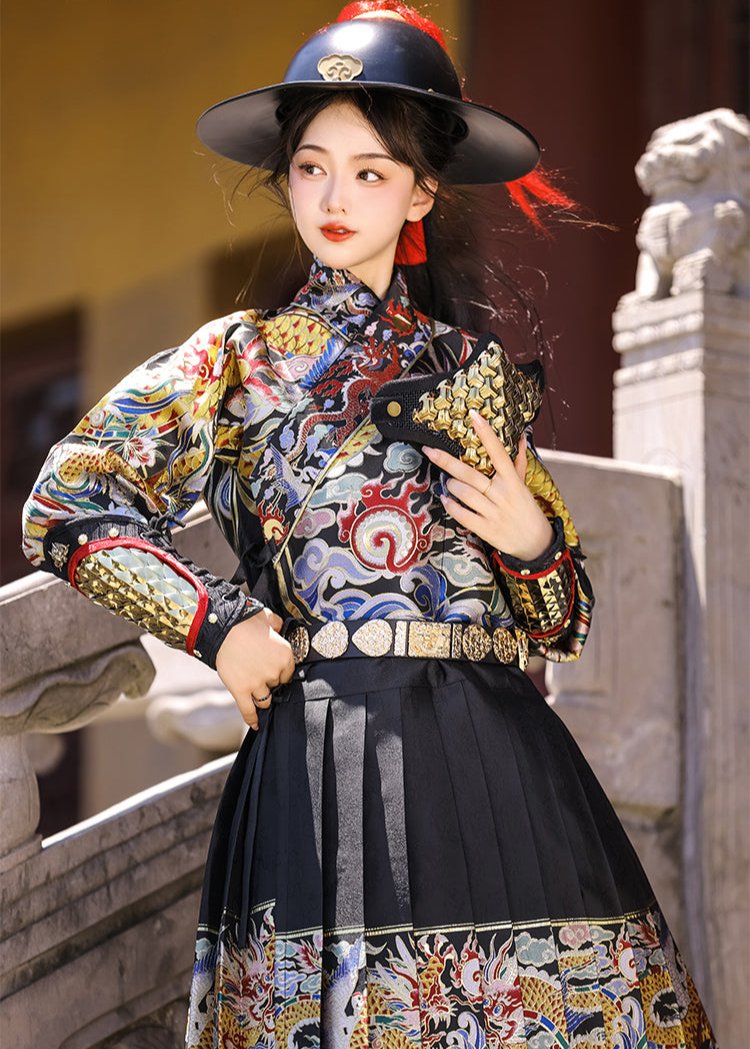 Ming Commander | Uni-Sex 4-Pieces Embroidered Flying Fish Hanfu (明千户)