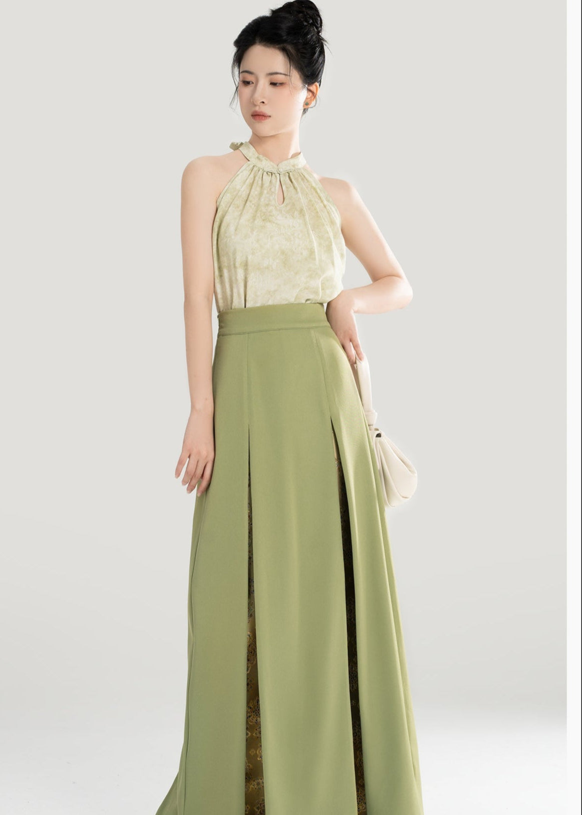 Spring Haven | Modern 2-Piece Set (碧春居)