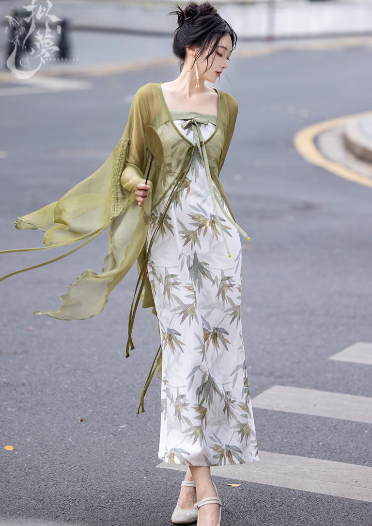 Wind Bamboo | Modern 2-Pieces Hanfu Set (风间竹)