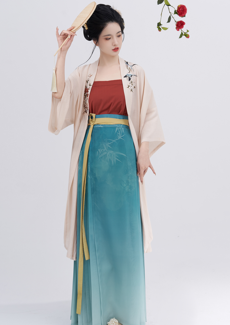 Early Spring Swallows | Modern 3-Pieces Set (阳春初燕)