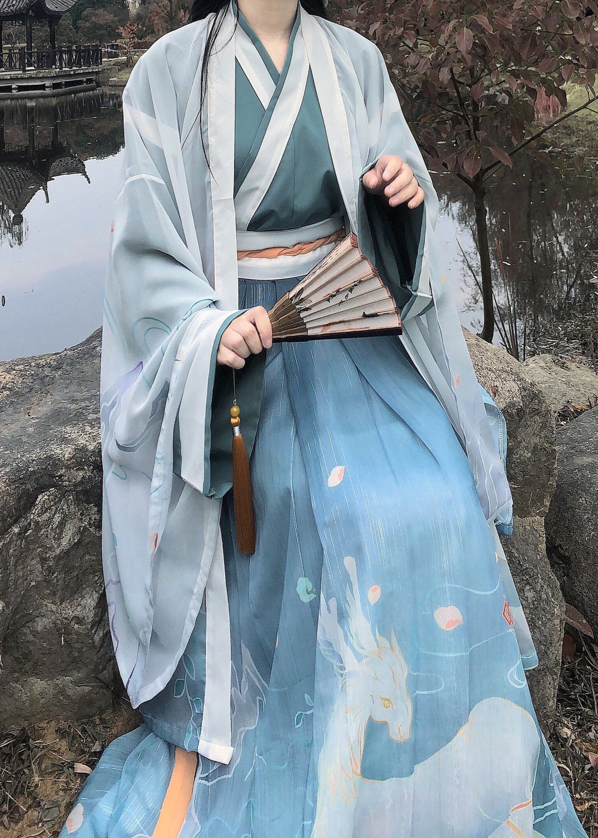 Céfiro blanco | Hanfu de 3 piezas más (白泽)