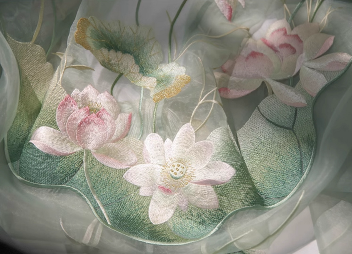 Azure Fairy | 5-Pieces Embroidered Hanfu Gown (碧波仙)