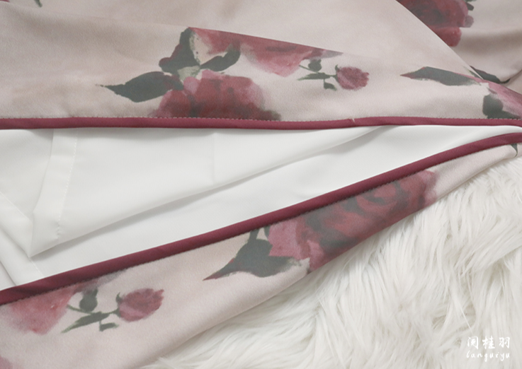 Rosy Romance | Satin Qipao Dress (玫瑰恋曲)