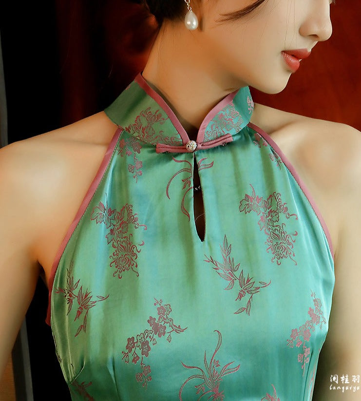 Emerald Blossom | Satin Qipao Dress () M / Green Emerald Blossom | Satin Qipao Dress () M / Green