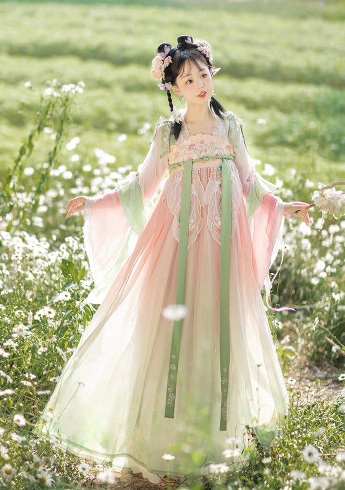 Flower Poem | 3-Piece Tang Pink Hanfu (花语辞)
