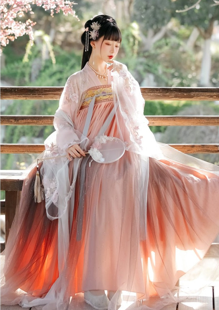 The First Pearl | Pink Hanfu Dress (初瑶)