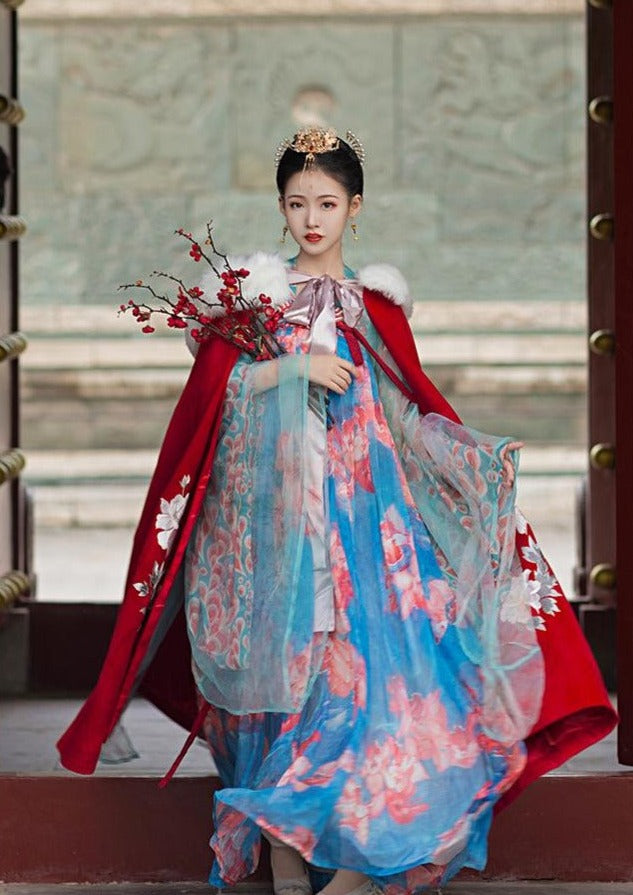 Snowie | Red Fur Hanfu Cape (SnwRed)