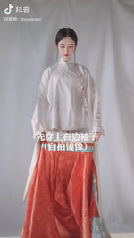 Lady Wei | Han Red Hanfu (马王堆曲裾)