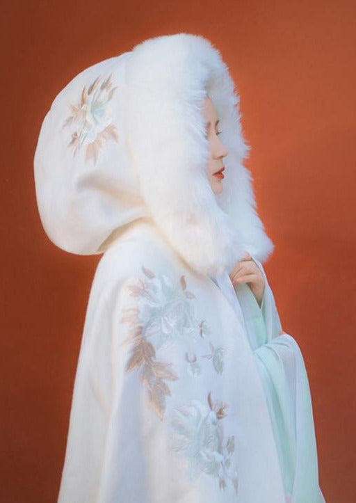 Snowie | White fur Hanfu Cape (雪色)
