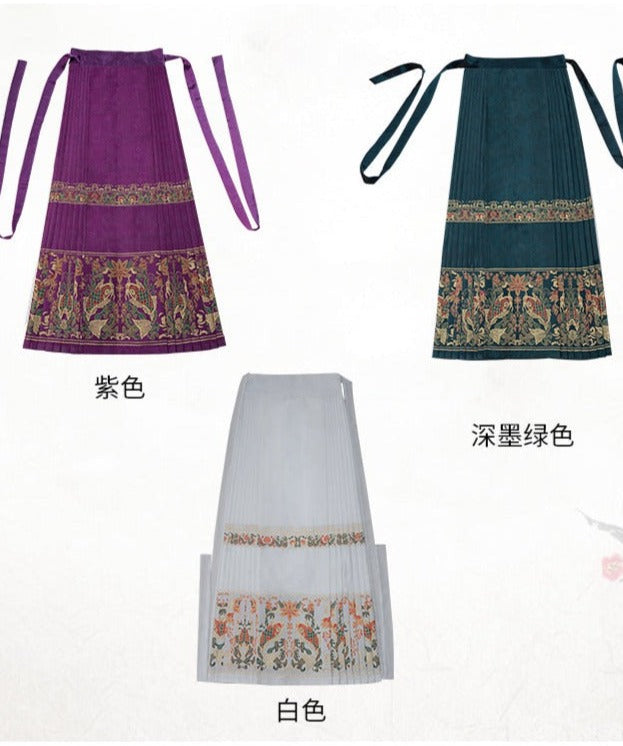 Golden Adoration | Ming Ma Mian Skirt (金妆花)