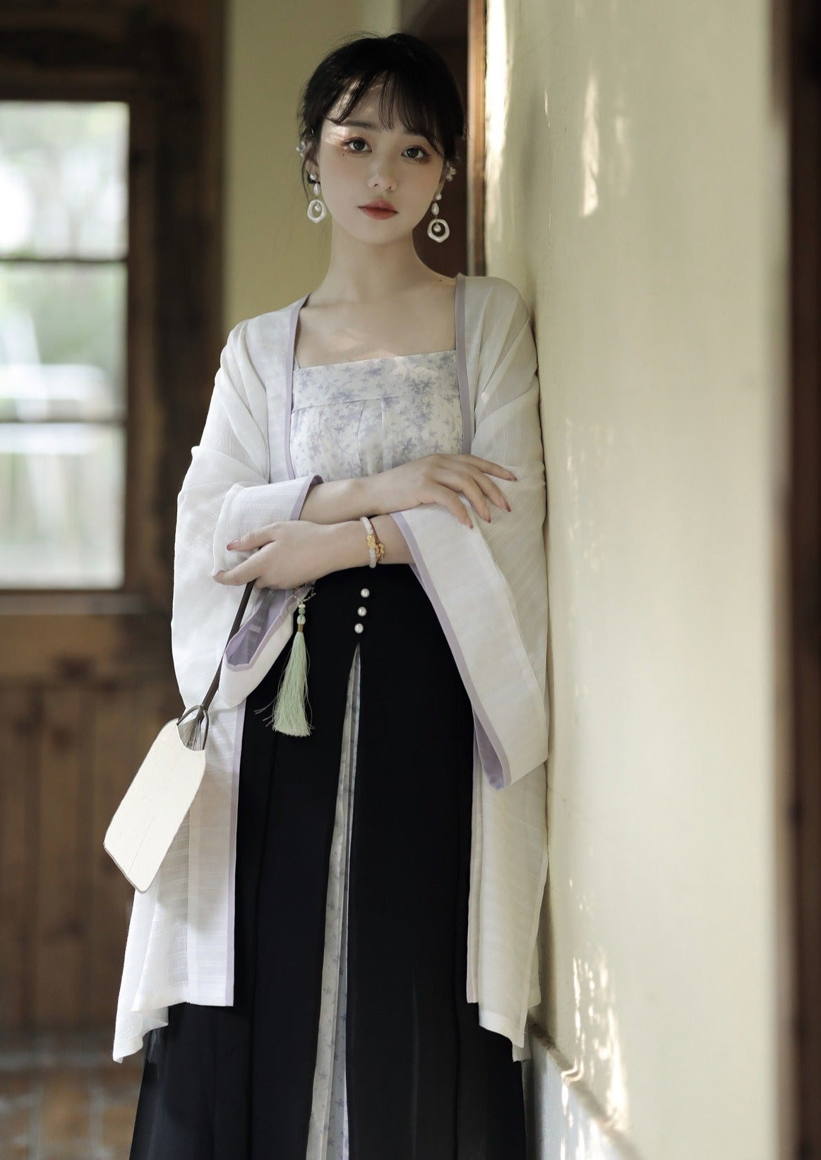 Flower Mirror | Modern Purple Hanfu (繁花镜)