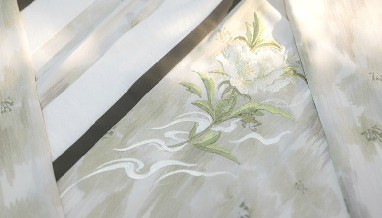 Matcha | Vestido verde (不染)