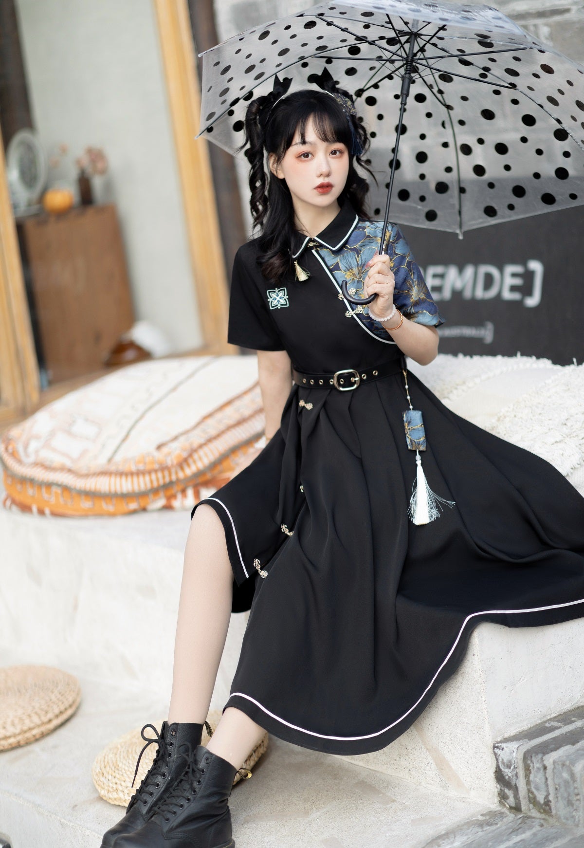 City That Never Sleeps | Modern Black Lolita Chinese Hanfu (不夜城)