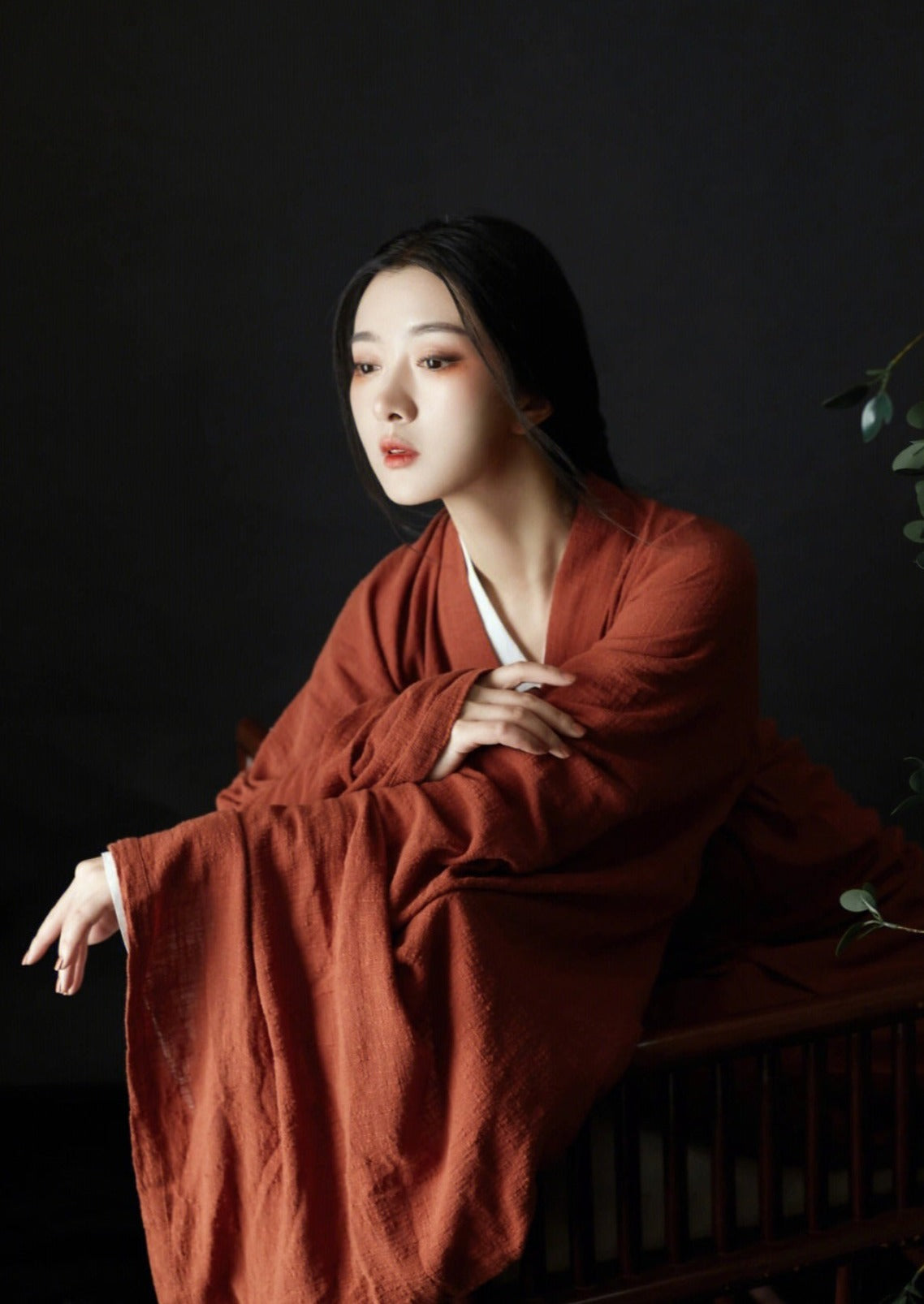 Missing Heart | Han Dynasty Linen Hanfu (戚戚忧思深)