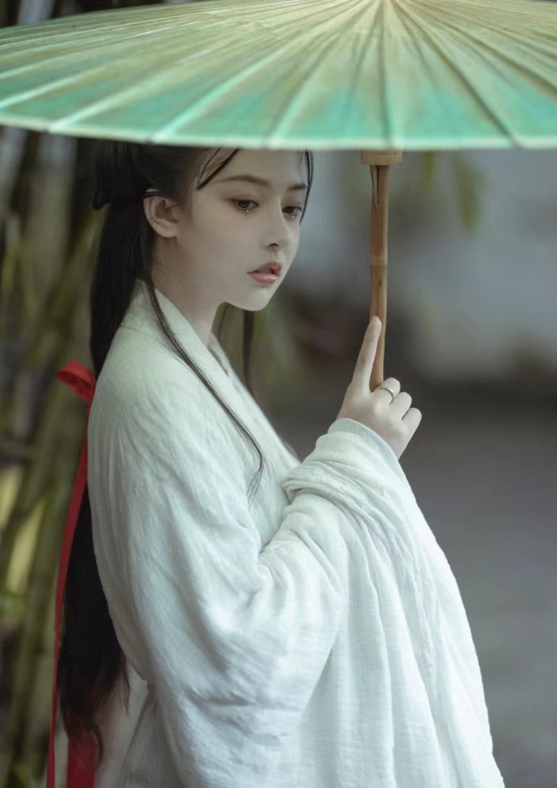 Missing Heart | Han Dynasty Linen Hanfu (戚戚忧思深)