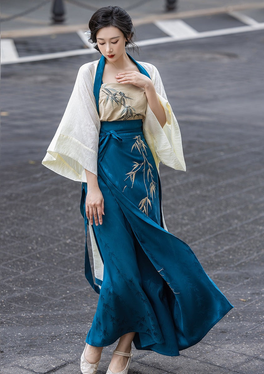 Whispering Bamboo | Modern 3-Pieces Hanfu (竹语)