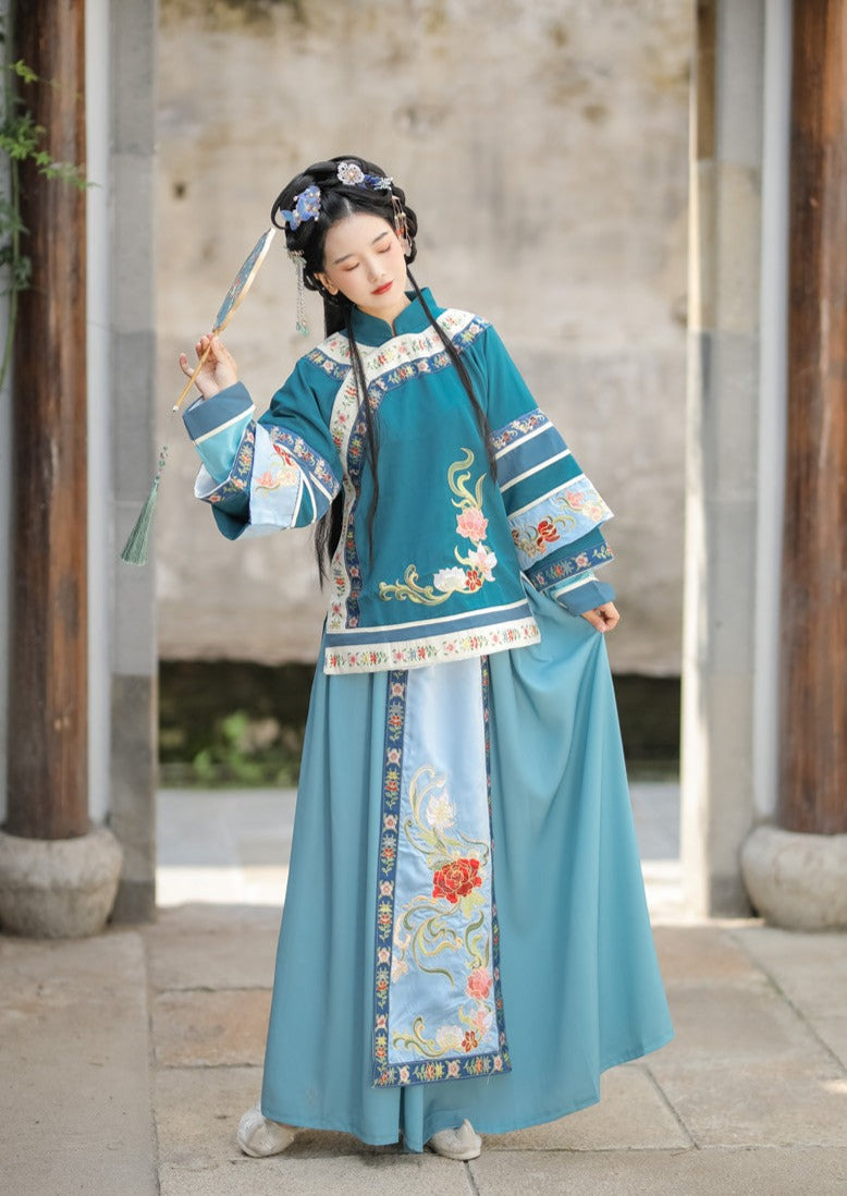Qing Princess | Qing Hanfu Dress (清格格) – NewMoonDance