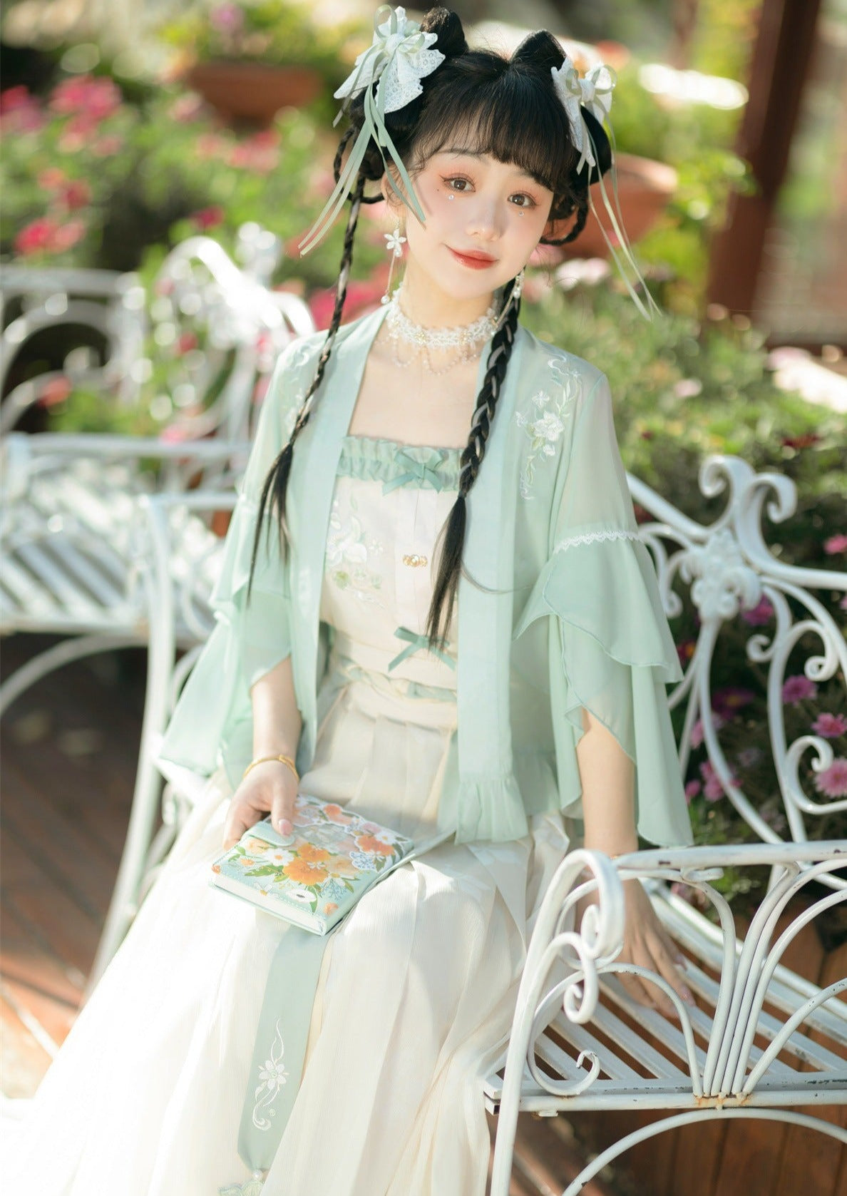 Night Camellia | Green Summer Hanfu Dress (晚山茶)