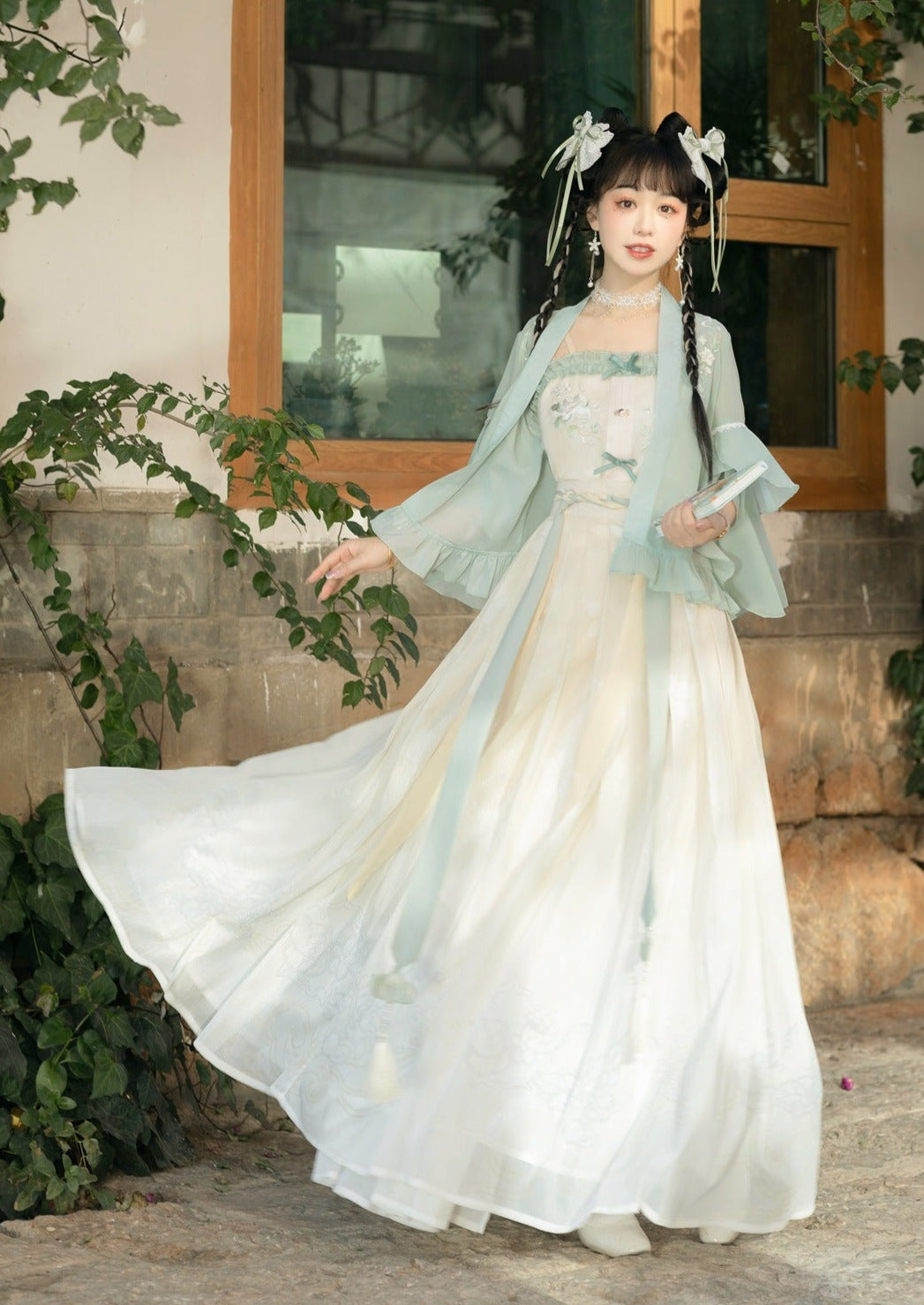 Night Camellia | Green Summer Hanfu Dress (晚山茶)