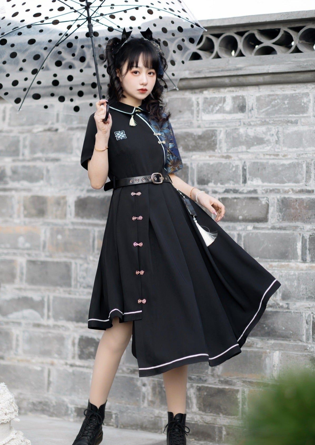 City That Never Sleeps | Modern Black Lolita Chinese Hanfu (不夜城)