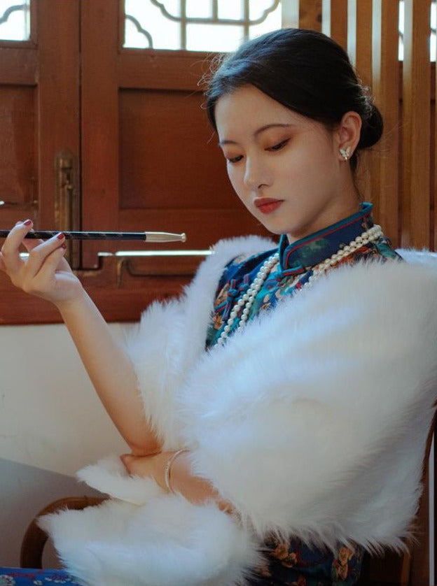 Meiling | Ivory Fur Shawl (MLIvy03)