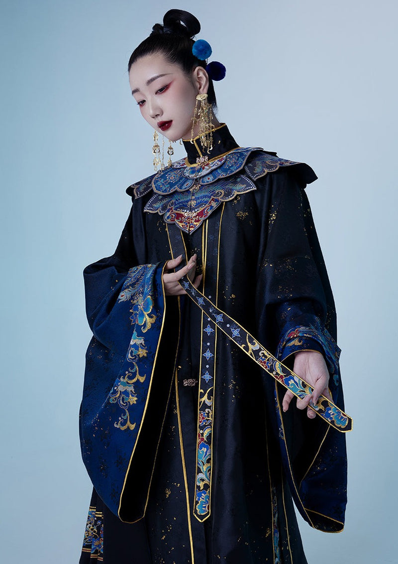 Little Jade | Luxurious Hanfu Gown (点翠) – NewMoonDance