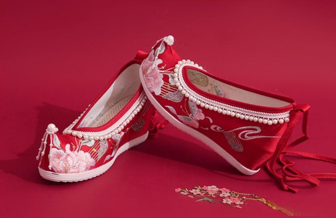Lunar Step | Red Pearl Shoes(踏月）