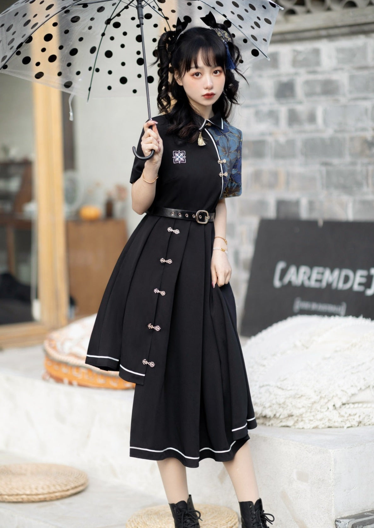 City That Never Sleeps | Modern Black Lolita Chinese Hanfu (不夜城)
