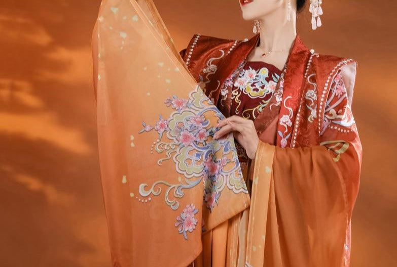 Peaceful Joy | Song Hanfu Dress (清平乐)