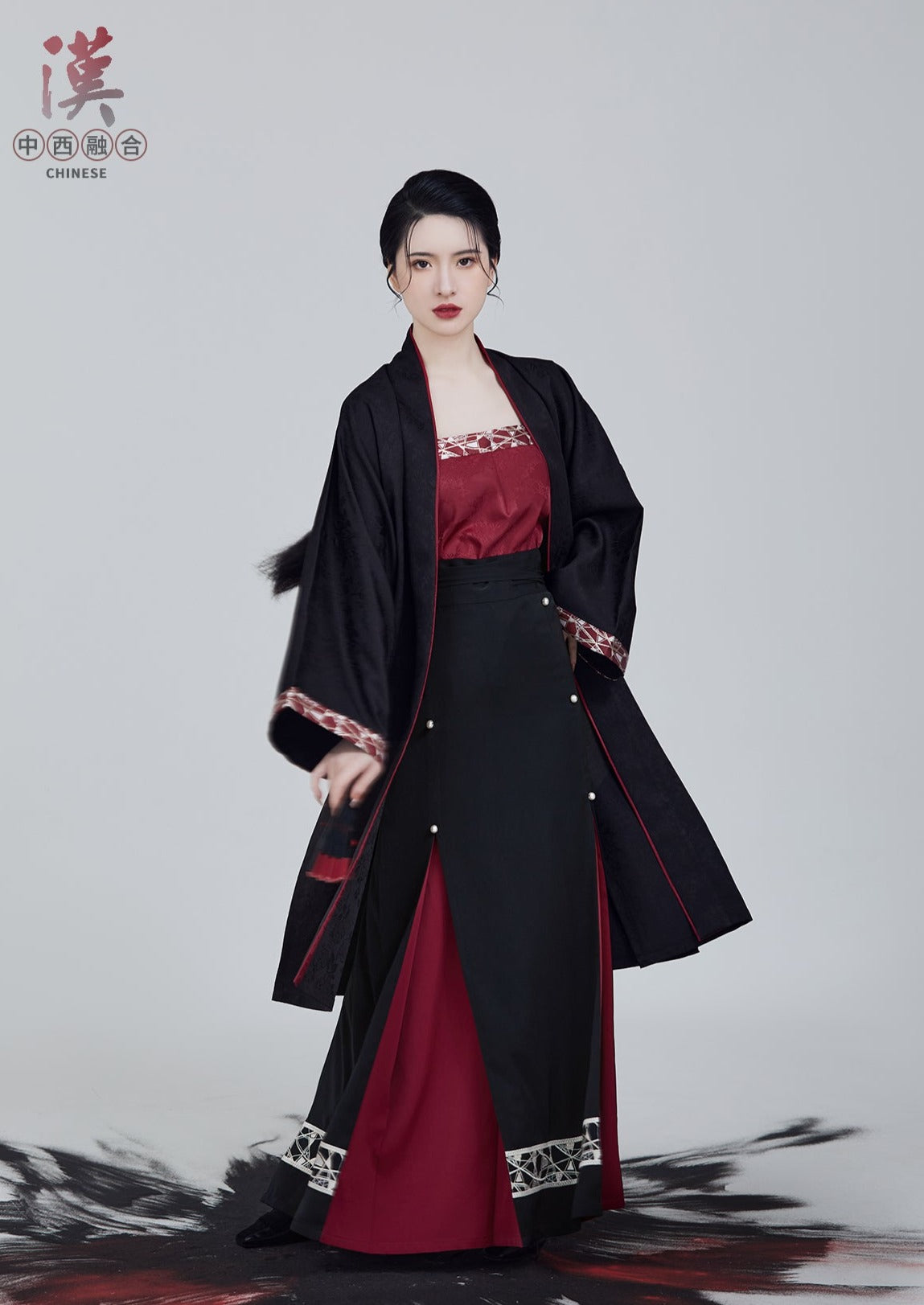 Crimson Ink  | Modern Black Hanfu (绯墨)