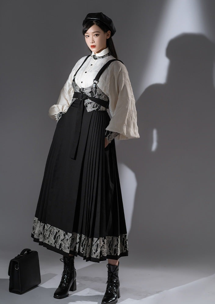 No Man's Land | Modern Black Hanfu (无人区)