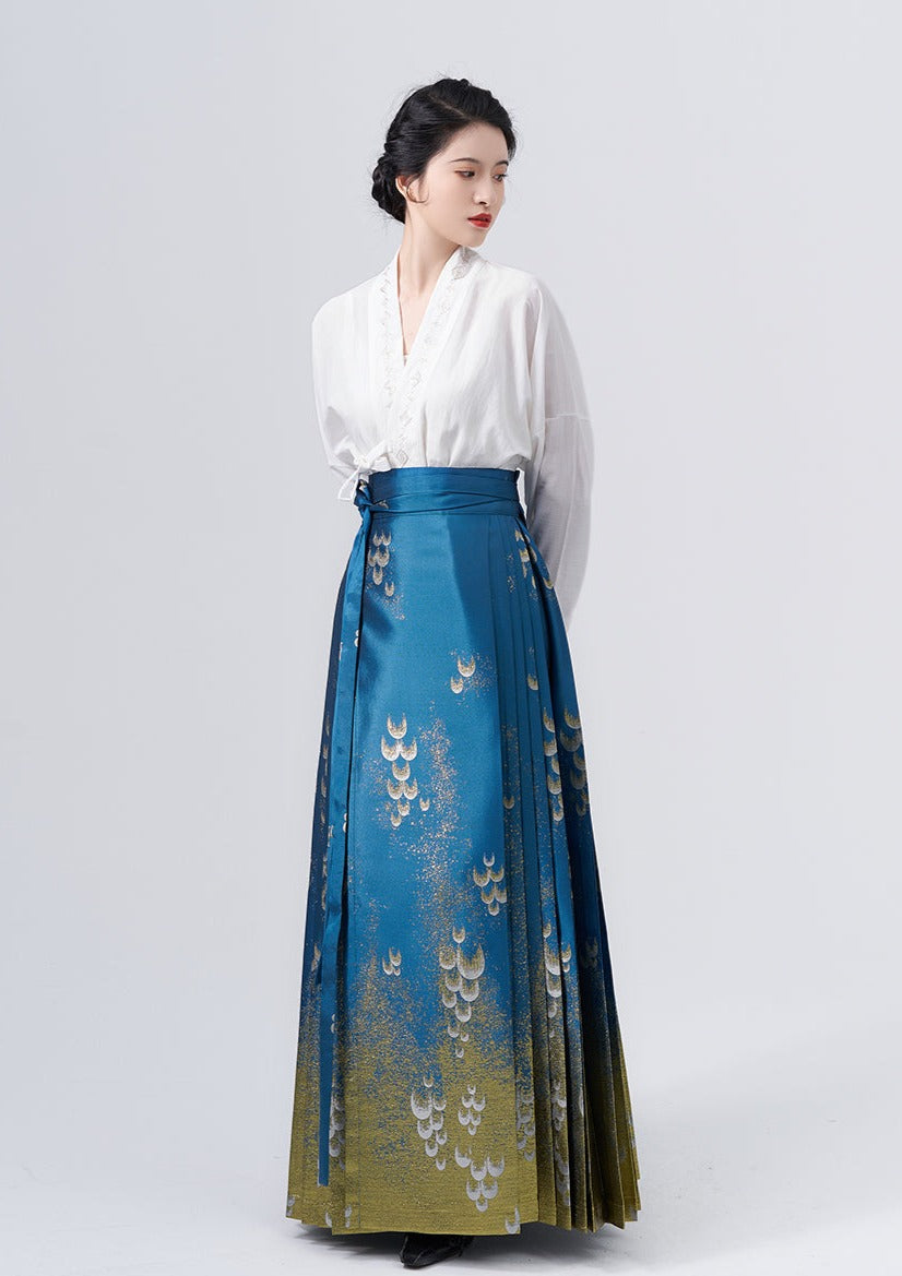 Ocean Scales | Modern Ma Mian Skirt (天鳞鳞)