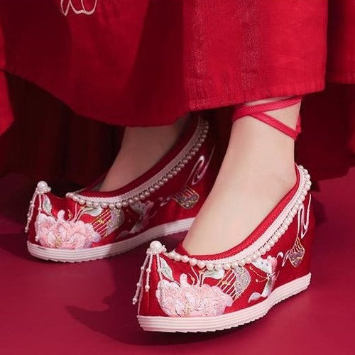Lunar Step | Red Pearl Shoes(踏月）