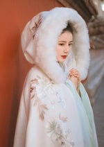 Snowie | White fur Hanfu Cape (雪色)