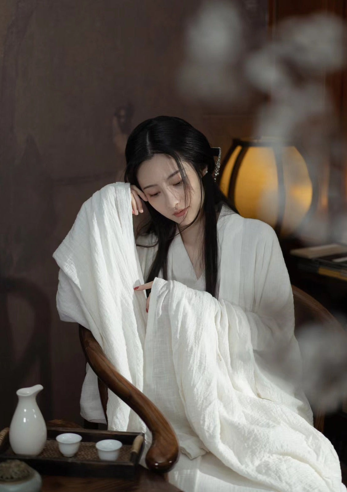 Missing Heart | Han Dynasty Linen Hanfu (戚戚忧思深)