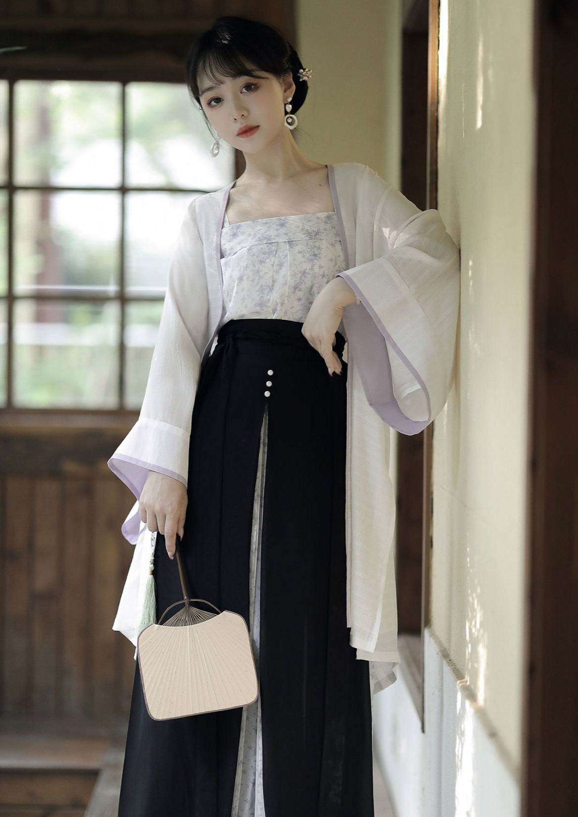 Flower Mirror | Modern Purple Hanfu (繁花镜)