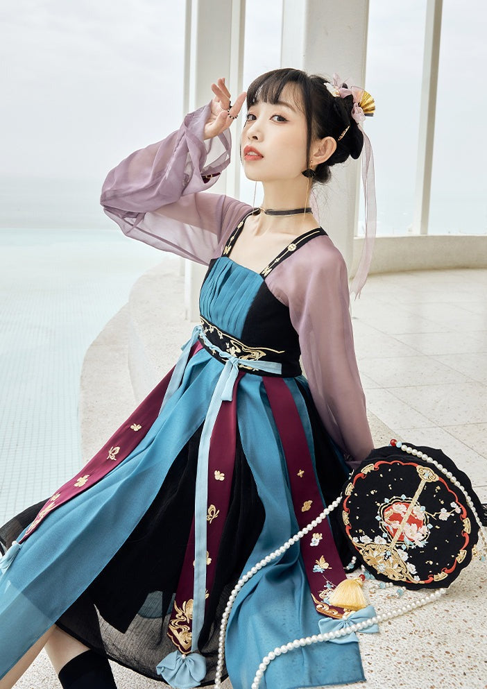 Dancy | Modern Blue Hanfu Dress (扇舞少女)