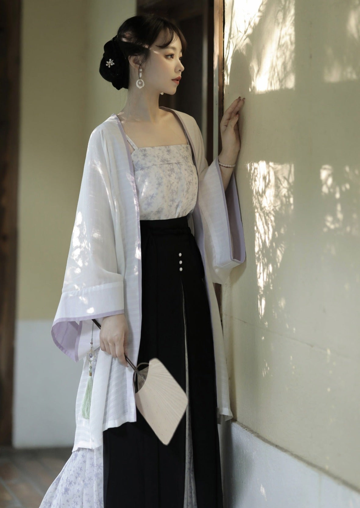 Flower Mirror | Modern Purple Hanfu (繁花镜)