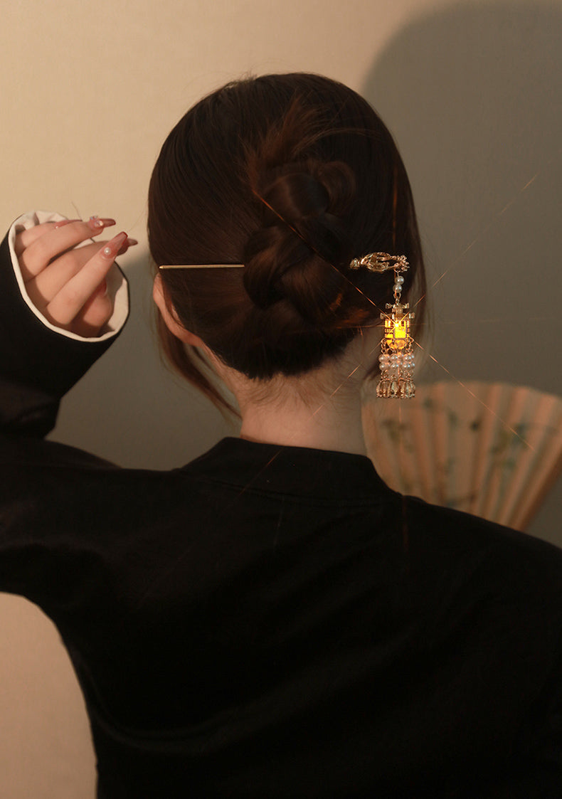 Pavilion | Lantern Tassel Hairpin (PvlHpn01)