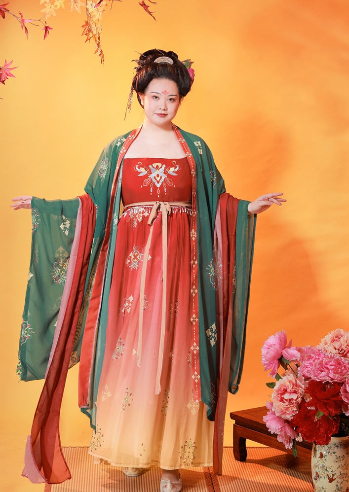 Yang Guifei | Tang Green & Red Plus Hanfu (月曲红绿)