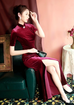 Red Velvet | Velvet Qipao Dress (红丝绒)
